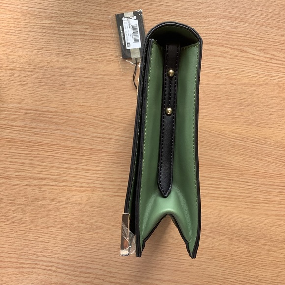 Tosca Blu “Alice Purse” - Picture 3 of 11